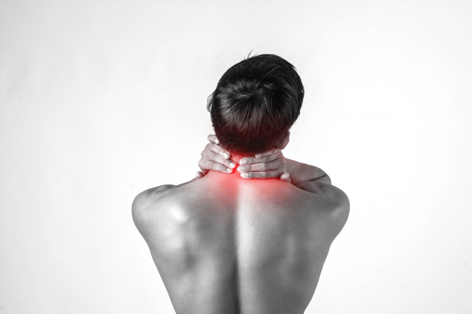 Chiropractic treatment for neck pain radiating to hand at Ishwaryam Spine & Joint Clinic.